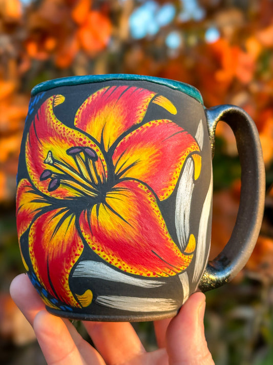 01. Pre-Order: Daylily Mug (WITH TEXT)