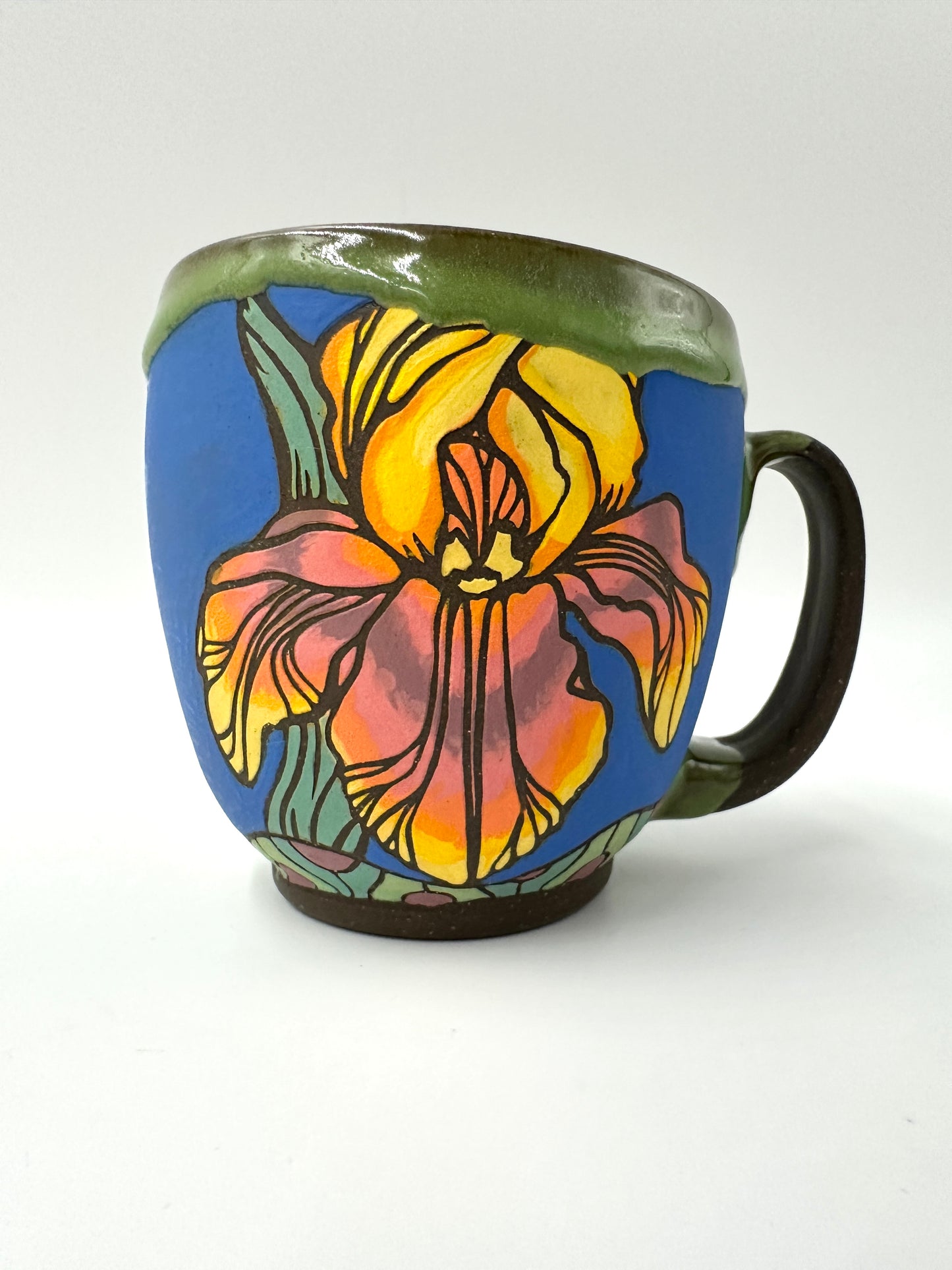 16. Iris Mug 12oz